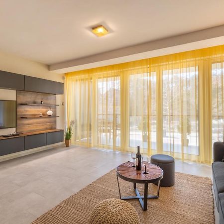 Marinelake Apartman Balatonfoeldvar By Bltn 外观 照片