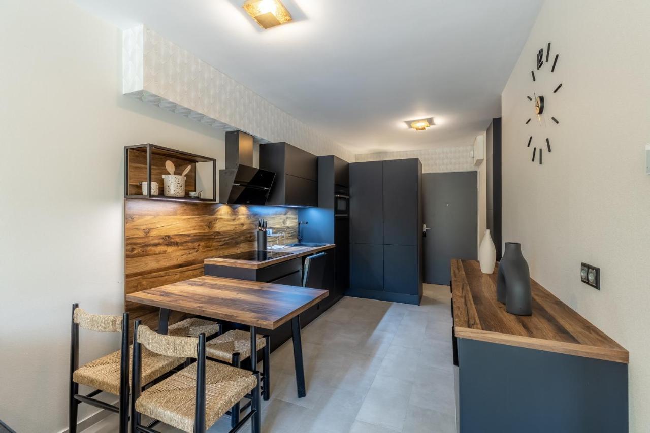 Marinelake Apartman Balatonfoeldvar By Bltn 外观 照片