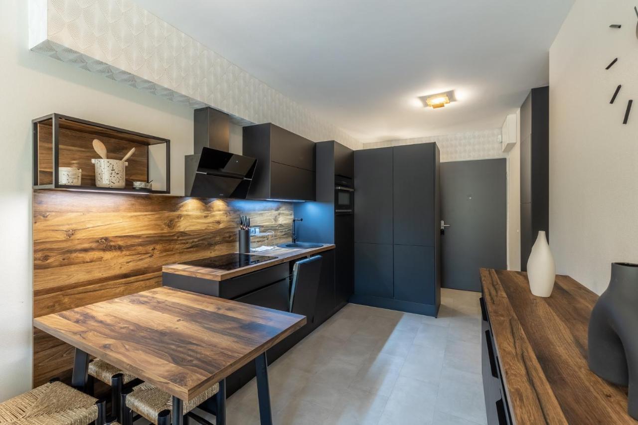 Marinelake Apartman Balatonfoeldvar By Bltn 外观 照片